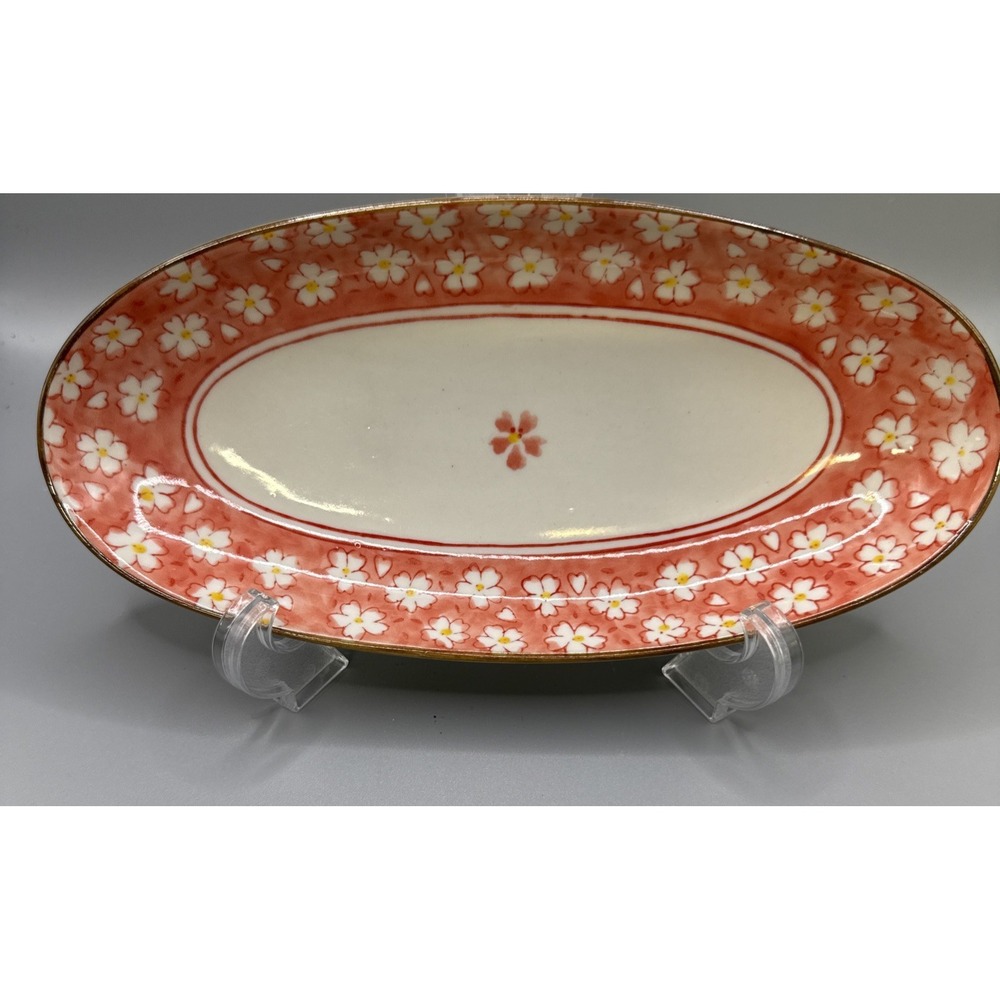 Red Floral Oval Plate by T.,T. collection made in Japan Rare 4"x8.5"